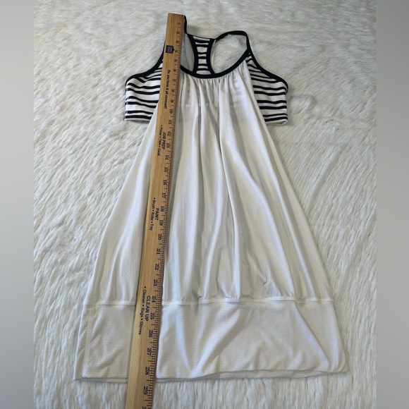 Lululemon | No Limits Tank | White / Twin Stripe Black / Black - Picture 7 of 8